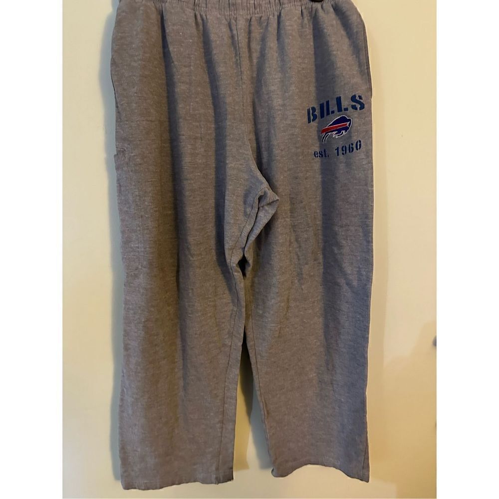 NFL Team Apparel Men's Buffalo Bills Logo Gray Sweatpants